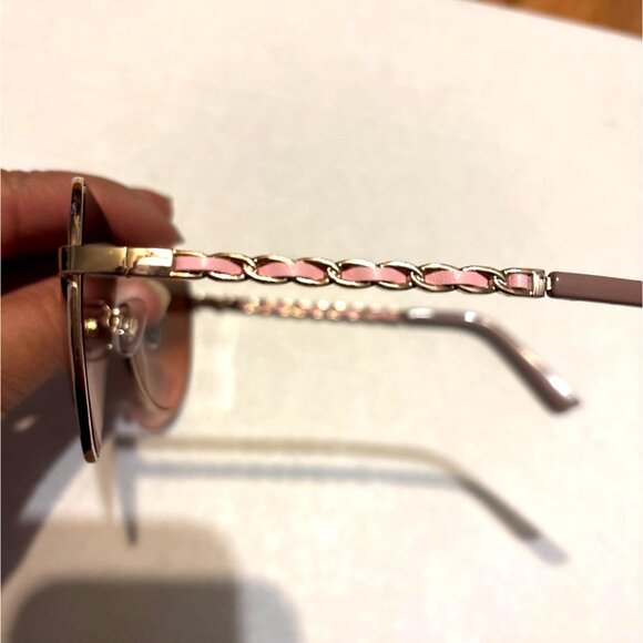 Tahari Pink & Gold Aviator Sunglasses With Chain Detail Chic Luxury Trending - Picture 5 of 8